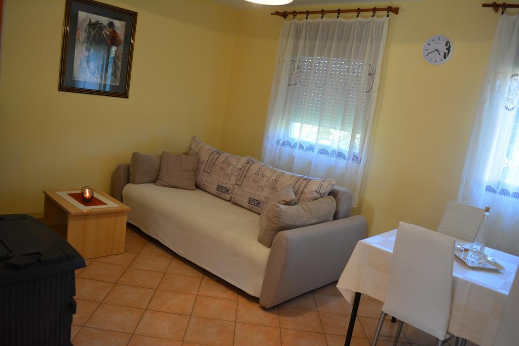 Holiday Home Lana Saborsko Dış mekan fotoğraf